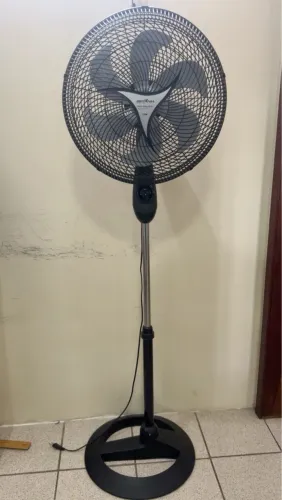 Ventilador Britânia Mega Turbo 30 de Coluna - Excelente Estado