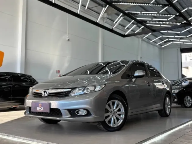 Honda Civic Sedan LXR 2.0 Flexone 16V Aut. 4P 2014