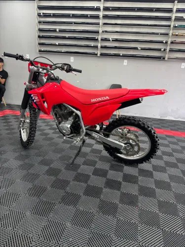 Vende-se CRF 300f