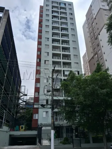 Apartamento de 2 dormitórios na Av alfredo Pujol no melhor de santana