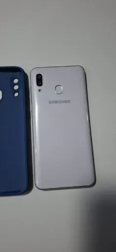Samsung a30 