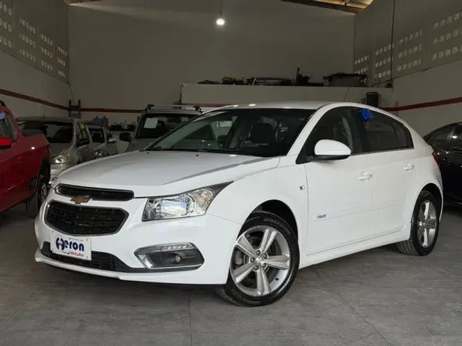 Chevrolet Cruze HB Sport LT 1.8 16V Flexp. 5P AUT 2015