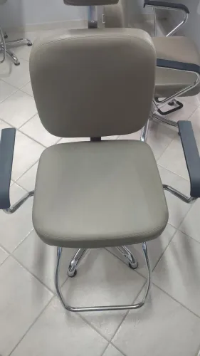Cadeiras de cabeleireiro