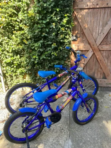 Bike infantil R$800 as duas