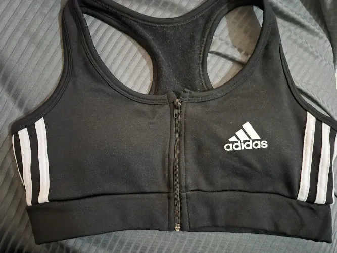 Top adidas