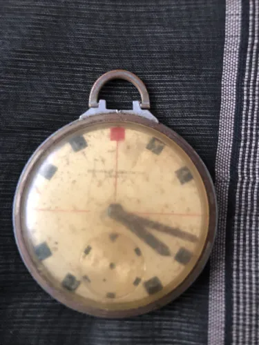 Antigo Relógio de Bolso Record Watch Geneve