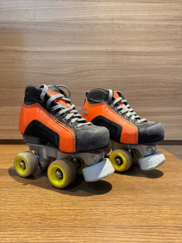 Patins Rye 33