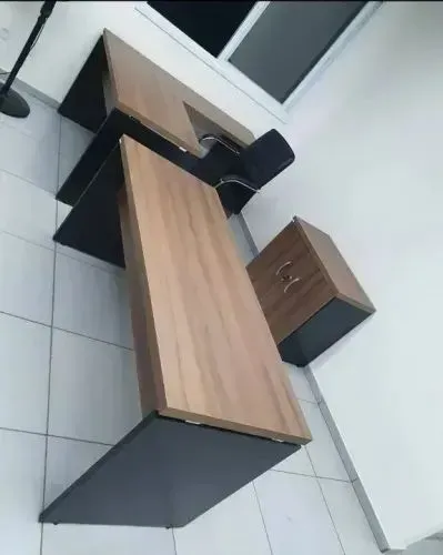 Mesa de Escritório e Móveis de Escritório