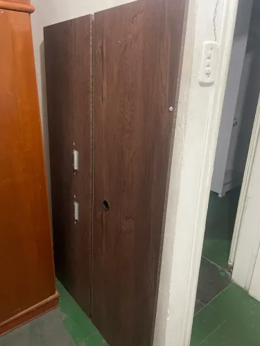Painel para TV até [50] Polegadas - Cor Tabaco / Madeira Escura