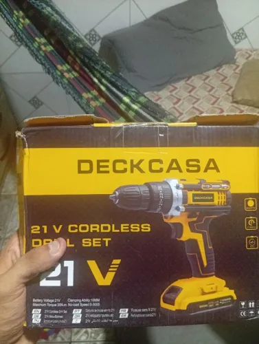 Furadeira e parafusadeira completa pronta entrega