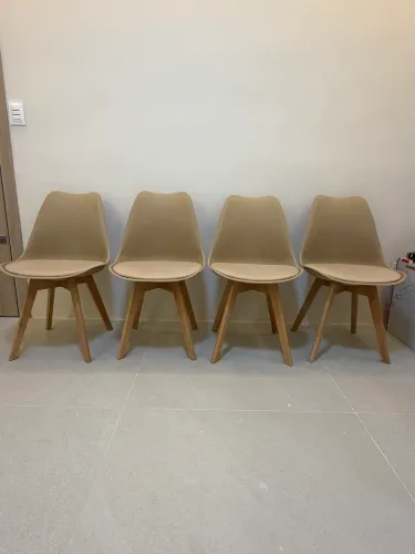 Kit com 4 Cadeiras Eames Wood Bege - Novas
