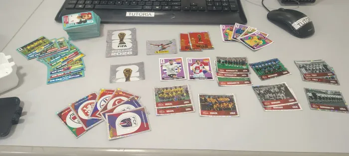 Lote figurinhas!