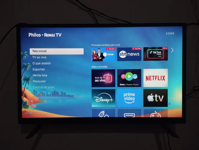Tv Philco roku smart de 32 polegadas semi nova completa 