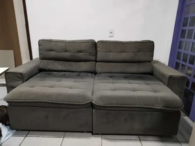 Sofá retrátil e reclinável de 2 lugares