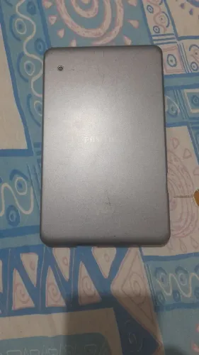 Estou vendendo tablet positivo Ypy para uso ou retirada de peças.