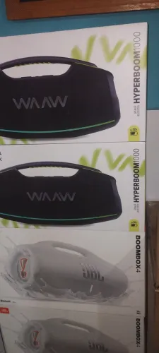 Vendo boombox do alok lacrada zero bala apenas 1.299 reais e boombox4 branca jbL 2.600 rea