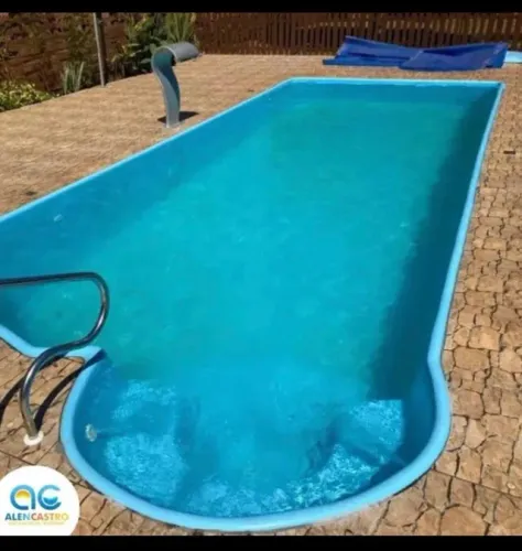 Piscina de fibra 9,15 X 3,80 com Hidromassagem instalada 