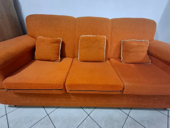 Sofá Laranja 3 Lugares 1,95x90cm