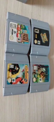 4 jogos originais de Nintendo 64