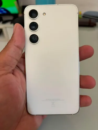 Samsung S23