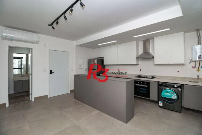 Apartamento com 2 dormitórios à venda, 83 m² por R$ 1.300.000,00 - Boqueirão - Santos/SP
