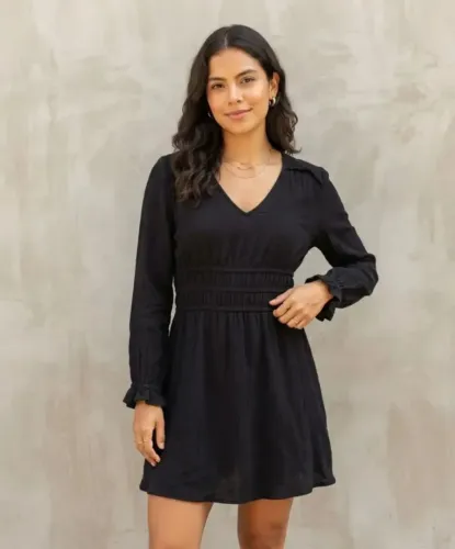 Vestido Preto Curtinho Manga Longa Lastex Na Cintura. Tam 42 (Usado)