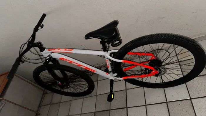 Bicicleta nova com 1 mês comprada (nota fiscal)
