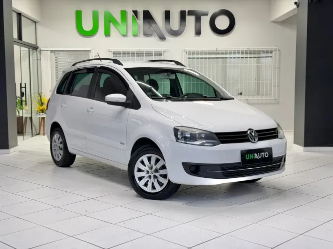 Volkswagen Spacefox 1.6/ 1.6 Trend Total Flex 8V 5P 2013