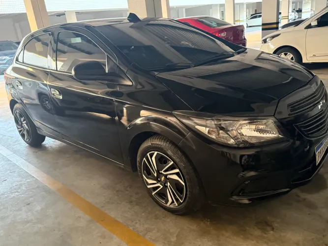 Chevrolet Onix JOY Hatch 1.0 8V Flex Mec. 4P 2018