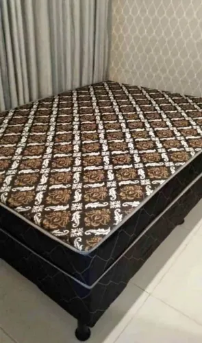 ? Super promoção cama box casal nova direto de fábrica com dois travesseiros de brinde.