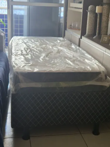Cama Solteiro com cabeceira 