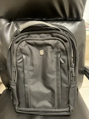 Mochila Victorinox usada em bom estado