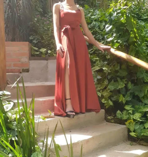 Lindo vestido para madrinha festa casamento