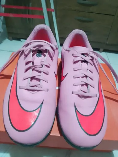 Chuteira infantil Nike JRVapor 16 Club IC