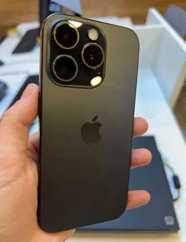 IPHONE 15 PRO 256GB