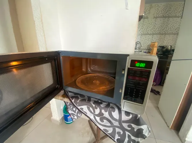 Vende-se microondas LG