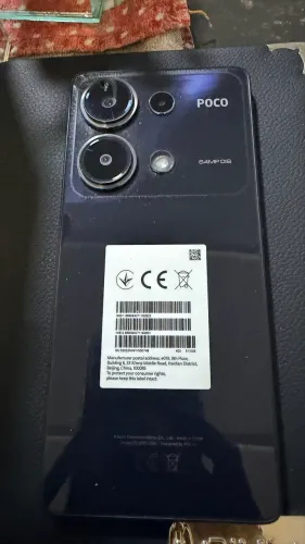 Celular poco