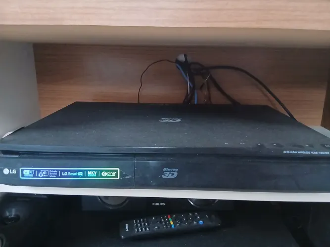 3D BLU-RAY WIRELESS HOME THEATER BH7240