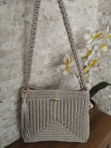 Bolsa em crochê