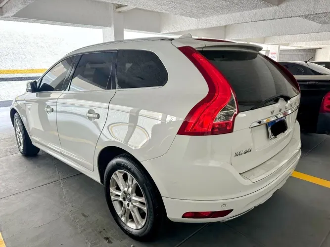 Volvo XC 60 2.0 T5 5P 2014