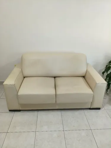 Sofá de couro retrátil 2 lugares