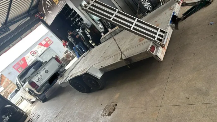 Carreta prancha 2 eixos