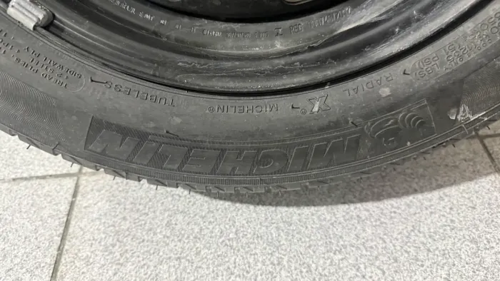 Pneu 195/60 r25 com roda (estepe) NOVO