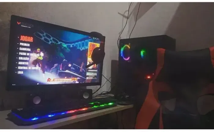 Monitor LG de de 21 polegadas