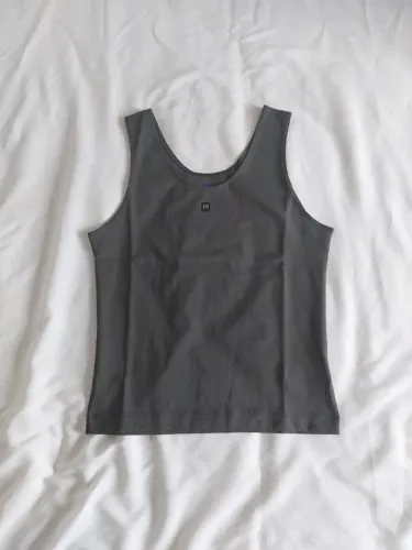 Regata Yeezy Gap Balenciaga