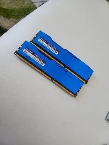 Memória ram ddr3 8gb por 100 reais.