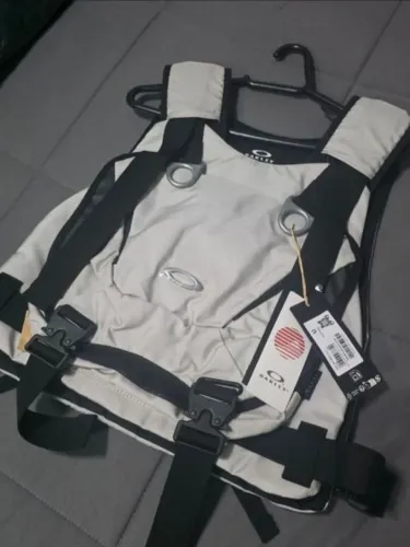 Colete Oakley AP Vest 6.0