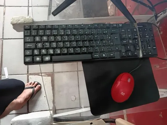 01 COMPUTADOR COMPLETO COM ESTABILIZADOR E JÁ FORMATADO NO WINDONS NOVO $ 1200,00 REAIS
