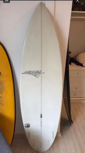 Prancha de Surf Hennek 6?2