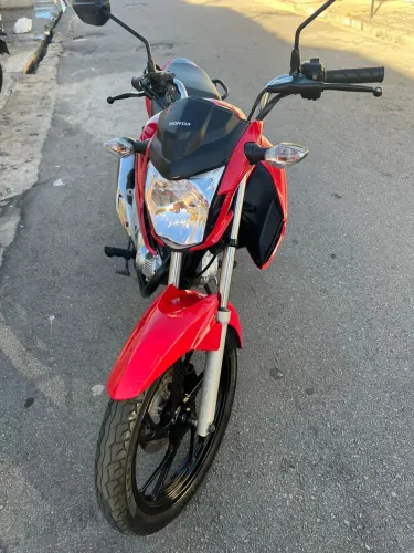 Honda CG fan 2023 com apenas 23k rodado